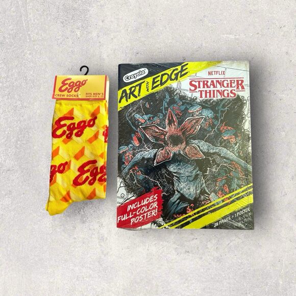 Stranger Things Collectors Box Bundle- Netflix TV Series Eggo Waffle Socks - Picture 2 of 9